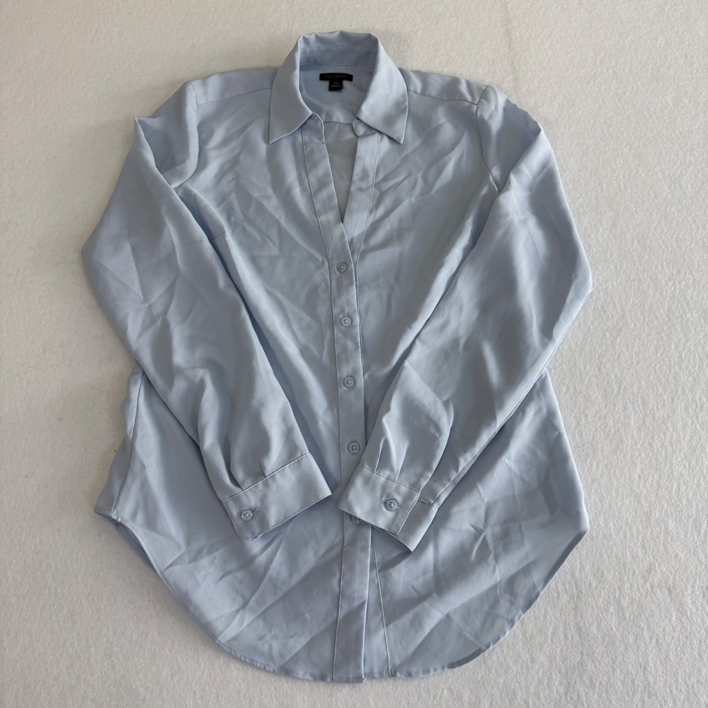 Ann Taylor Blouse Women XXS Light Blue Long Sleeve Button Down Professional